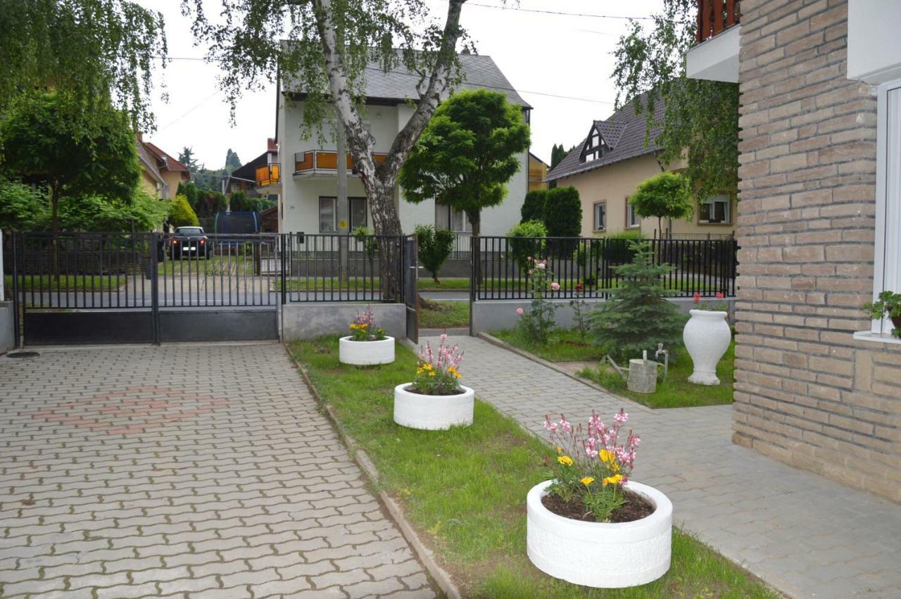 Varga Apartman Hévíz Eksteriør bilde
