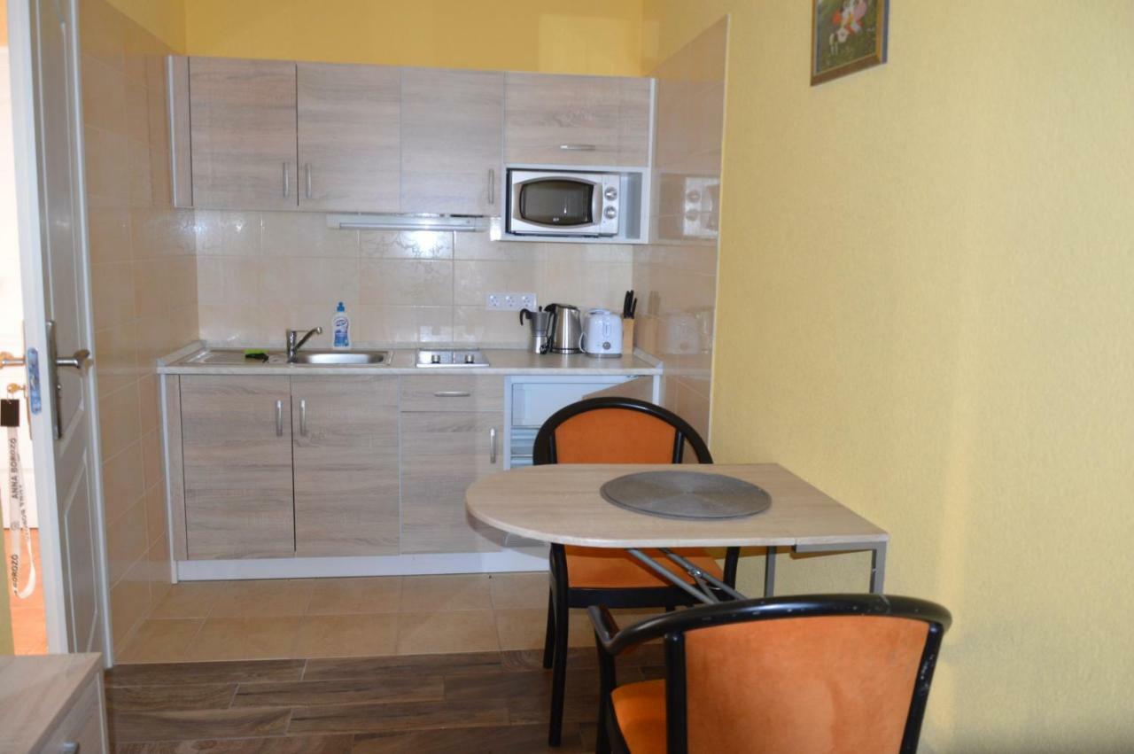 Varga Apartman Hévíz Eksteriør bilde